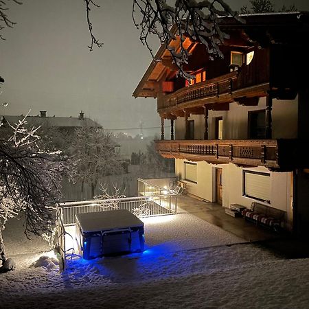 Apart Moidl Mit Privatem Pool Hart im Zillertal Exteriör bild